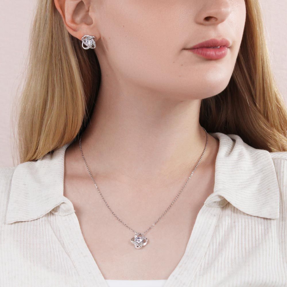 Love Knot Earing & Necklace set - Ocean Box